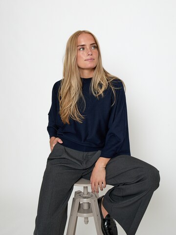 minus Top 'Tess' in Blauw