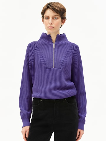 ARMEDANGELS Sweater in Purple: front