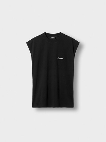 Burocs Shirt in Black: front