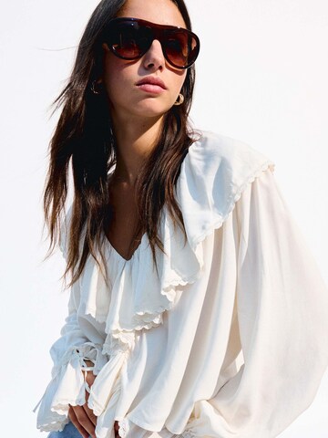 Lunettes de soleil Bershka en marron