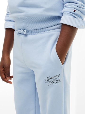 Effilé Pantalon TOMMY HILFIGER en bleu
