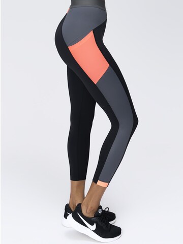 Coupe slim Pantalon de sport 'Kokoda' Horizon Athletic en noir