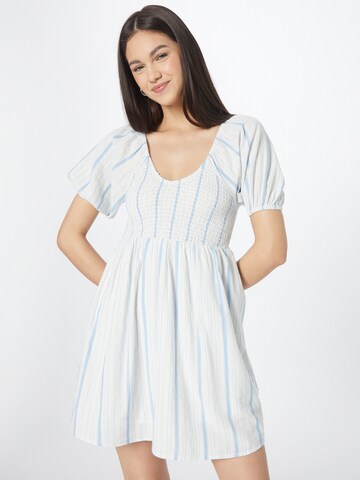 Robe d’été 'POPPY' Cotton On en bleu : devant