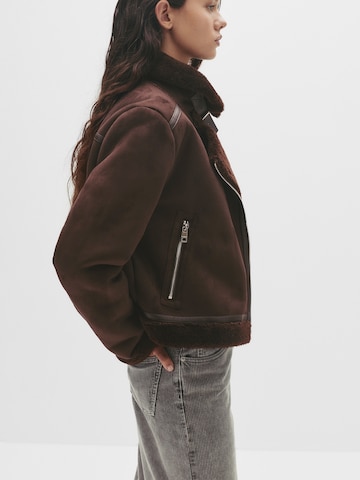 Pull&Bear Kurtka zimowa w kolorze brązowy