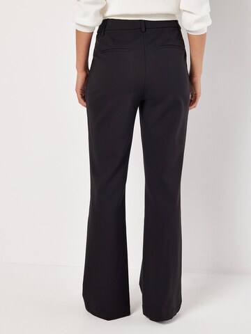 Apricot Regular Broek ' ' in Zwart