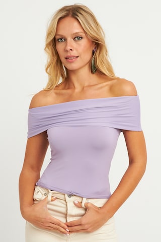 Cool & Sexy Shirts i lilla: forside