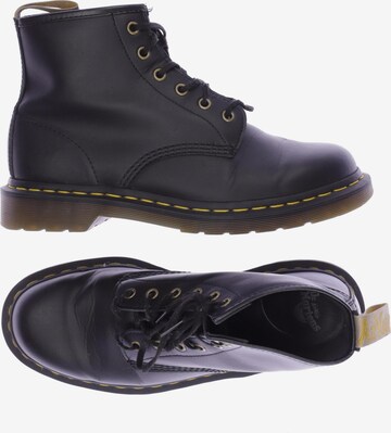 Dr. Martens Dress Boots in 42 in Black: front