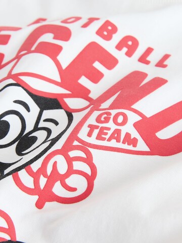 T-Shirt Next en blanc