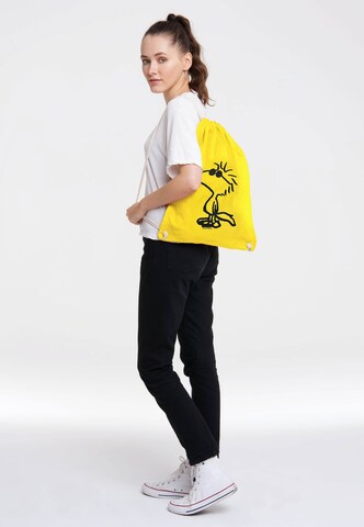 LOGOSHIRT Sportbeutel 'Peanuts - Woodstock Sunglasses' in Gelb: Vorderseite