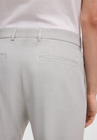 STRELLSON Loose fit Pleat-front trousers ' Lois ' in Silver