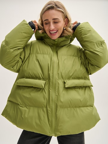Tatiana Zidekova - Chaqueta de entretiempo en verde