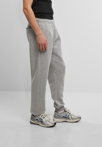 Effilé Pantalon Bruno Banani en gris