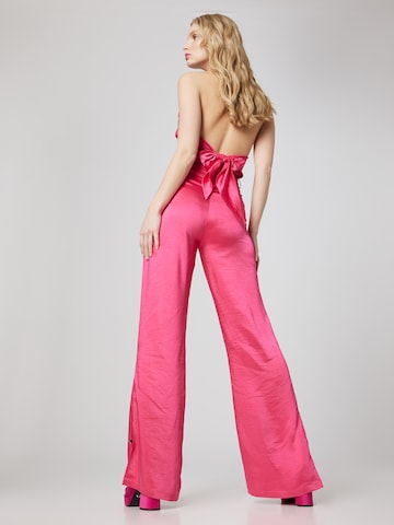 Hoermanseder x About You - Pierna ancha Pantalón 'Felice' en rosa