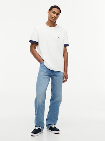 Tricou de la TOMMY HILFIGER pe alb