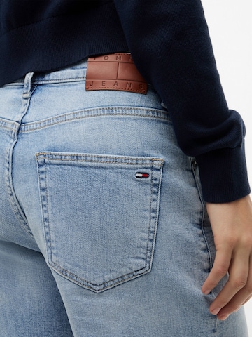 Tommy Jeans Regular Farkut värissä sininen