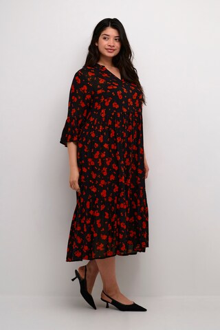Robe-chemise 'Blusenkleid ' Kerry Ami ' KAFFE CURVE en noir