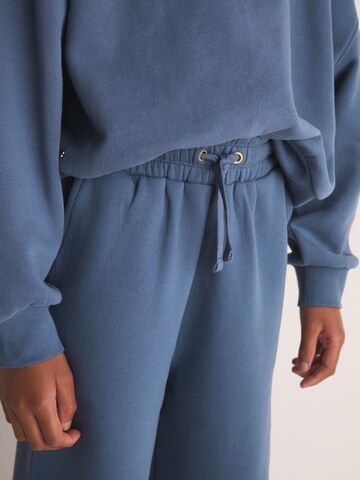 Superdry & Co Jooksudress, värv sinine