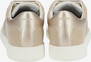 Sneaker bassa di GEOX in beige