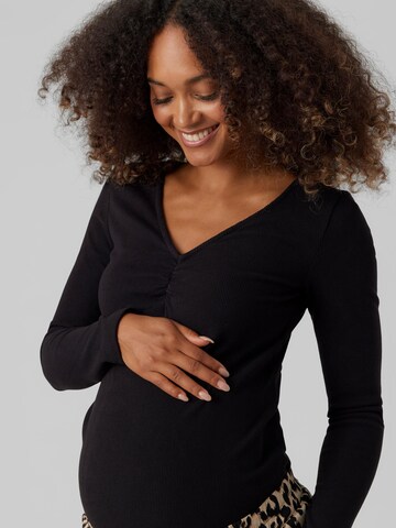 T-shirt 'TYRA' Vero Moda Maternity en noir