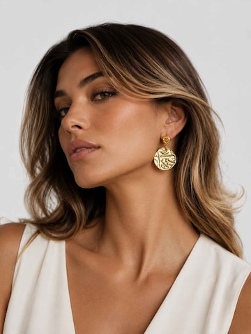 RteRme Náušnice 'Juvelia Earrings' – zlatá: přední strana
