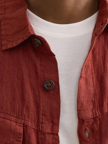 Coupe regular Chemise Il Lanificio en rouge