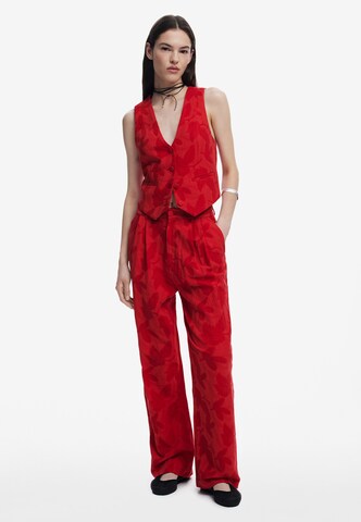 Desigual - Chaleco para traje en rojo