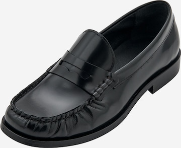 melns EDITED Iešļūcenes 'Clara': no priekšpuses