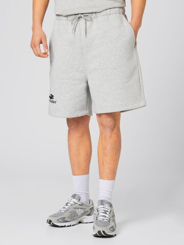 Pacemaker Loosefit Shorts 'Jimmy' in Grau: predná strana