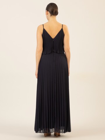 APART Kleid in Blau