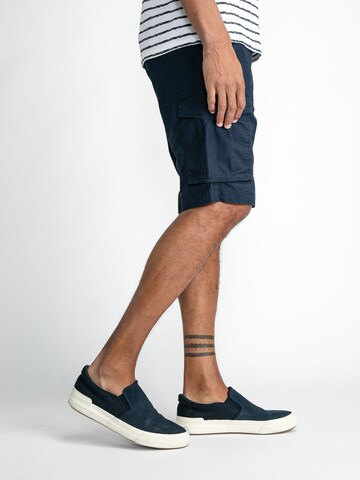 Petrol Industries Regular Shorts in Blau