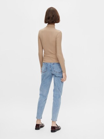 PIECES Pullover 'Crista' in Braun