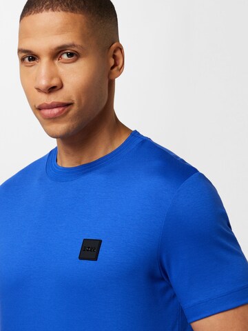 BOSS Black T-Shirt 'Tiburt' in Blau