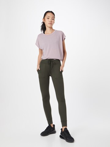 Marika Tapered Workout Pants 'MADISON' in Green