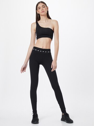 Skinny Pantaloni sport de la Lapp the Brand pe negru