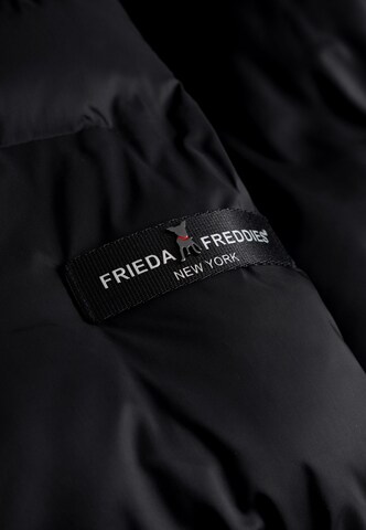 Frieda & Freddies Winter Coat in Black