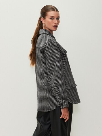 Next Демисезонная куртка в Черный