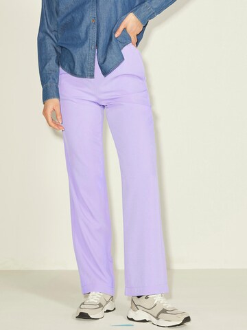 JJXX Szeroka nogawka Spodnie 'Poppy' w kolorze fioletowy