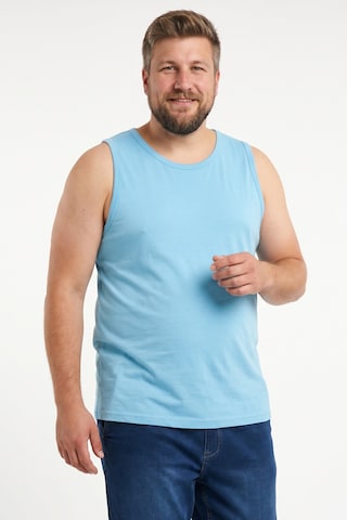 Men Plus Shirt in Blue: front