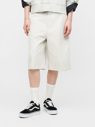 Carhartt WIP - Loosefit Vaquero en blanco: frente