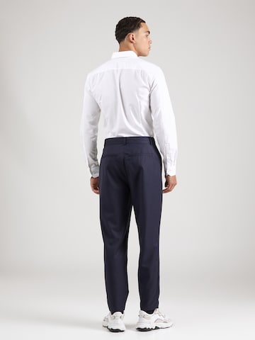 Guido Maria Kretschmer Men Regular Pleat-Front Pants 'Kalle' in Blue: back