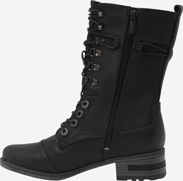 MUSTANG Lace-Up Ankle Boots in Black