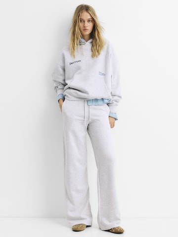 Pull&Bear Суичър 'PACIFIC DONT' в сиво