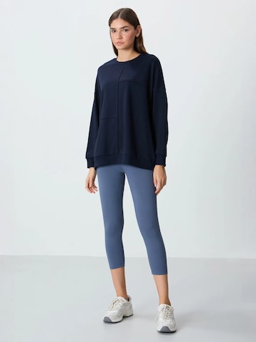 Tommy Life Sweatshirt in Blauw