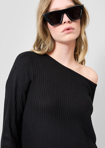 Pull-over QS en noir