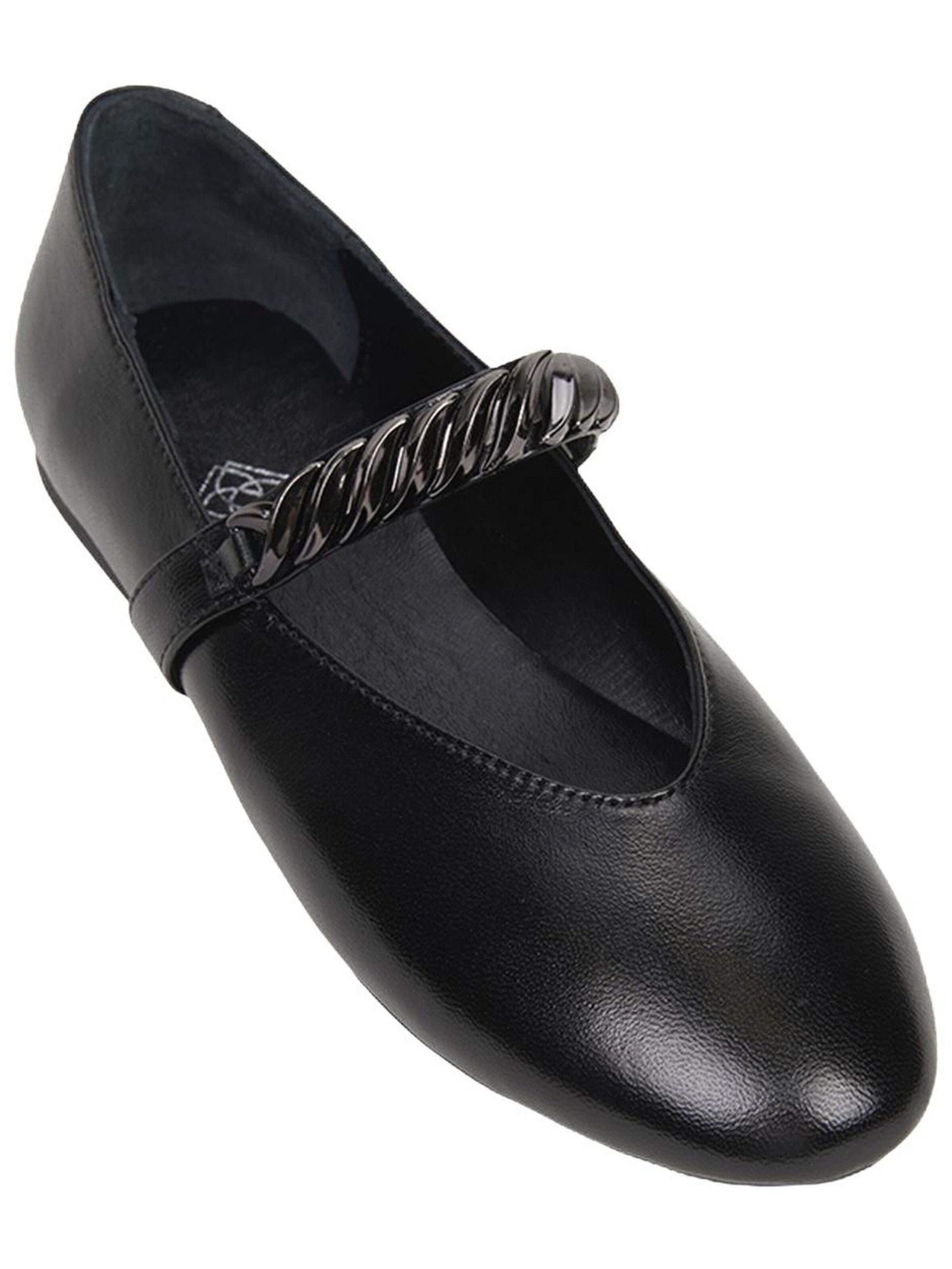 Desa Ballet Flats in Black