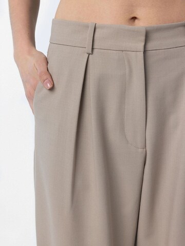 Antioch Baggy Hose 'Laura' in Beige