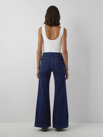 Mavi Flared Jeans in Blue