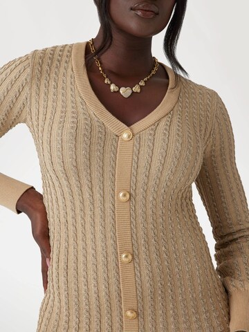 GUESS Strickkleid in Beige
