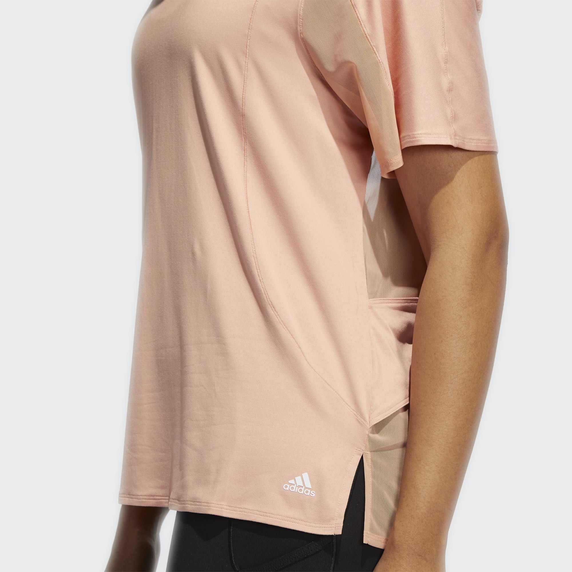ADIDAS PERFORMANCE T-Shirt in Apricot 