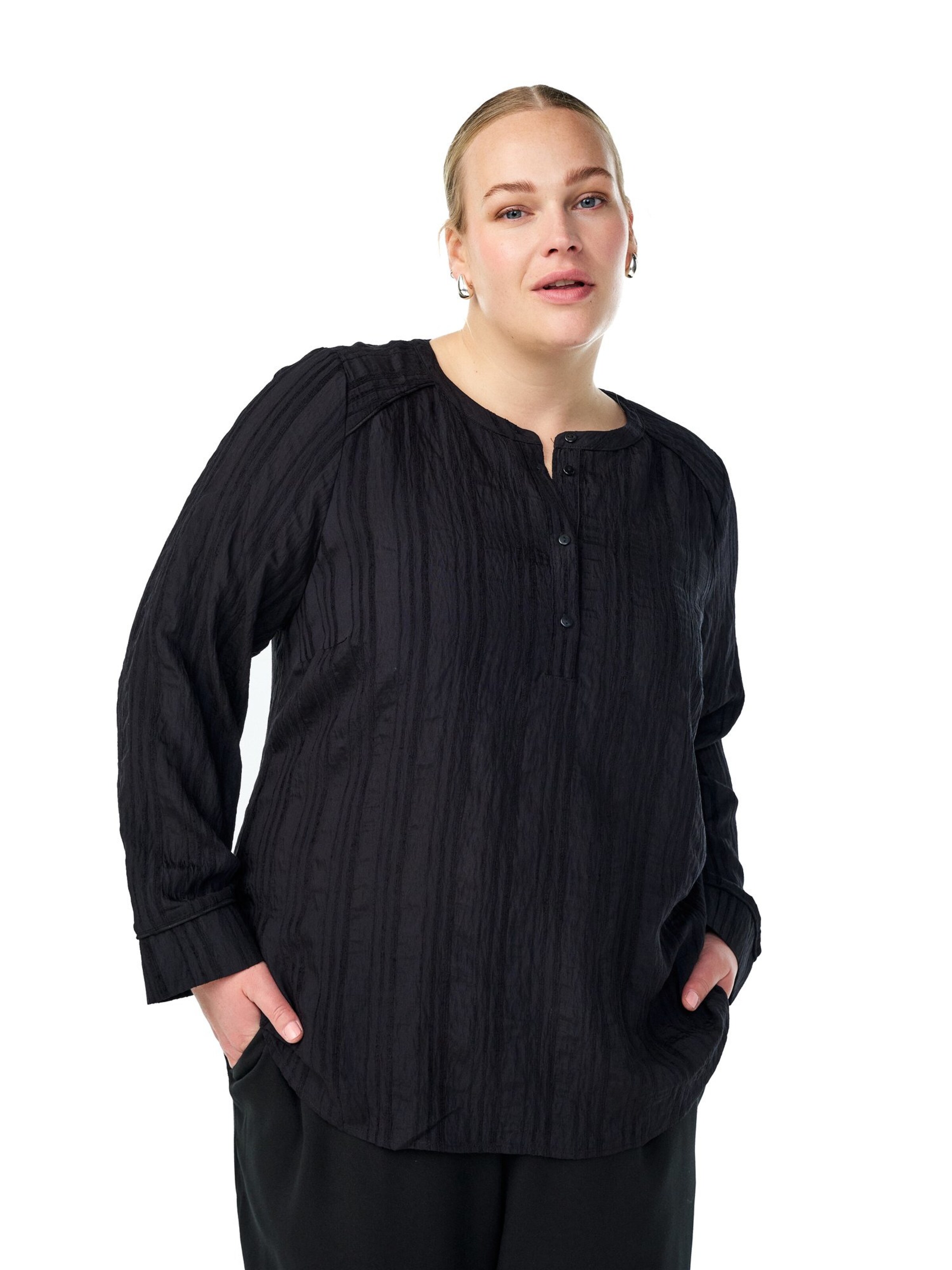 Zizzi Bluza 'Mnlkita' | črna barva